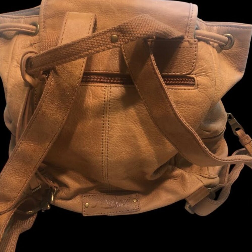 Back Pack - Picture 2 of 2